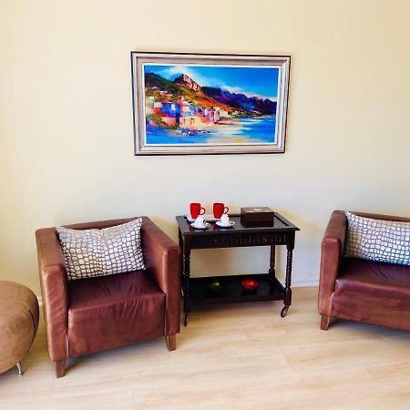 Entabeni Guest House เคปทาวน์ ภายนอก รูปภาพ